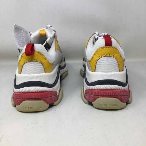 Balenciaga Women’s Triple S Trainer ‘Pink Black’ - Picture 4 of 11